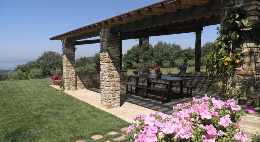 Agriturismo La Bicocca - Apt. "Il Leccio" Castel Rigone Ruang foto
