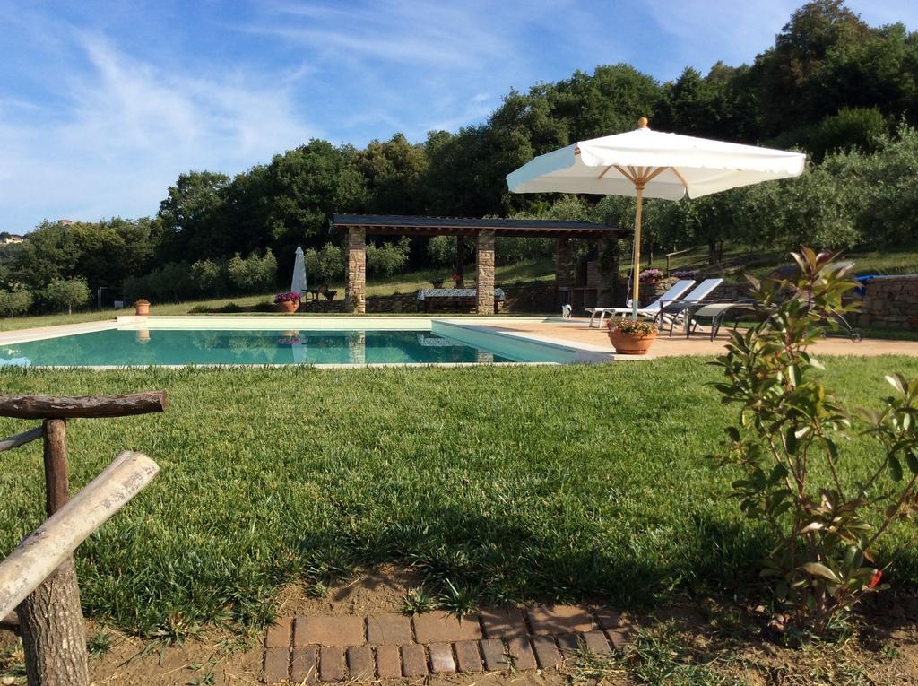 Agriturismo La Bicocca - Apt. "Il Leccio" Castel Rigone Bagian luar foto