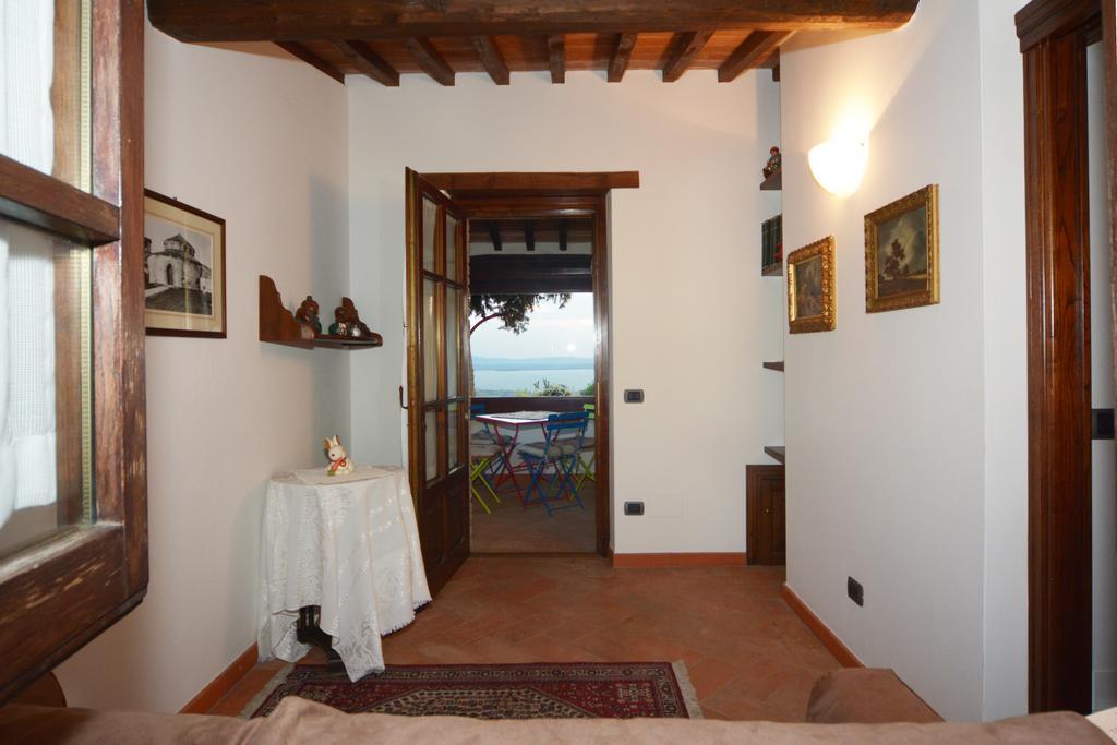Agriturismo La Bicocca - Apt. "Il Leccio" Castel Rigone Bagian luar foto